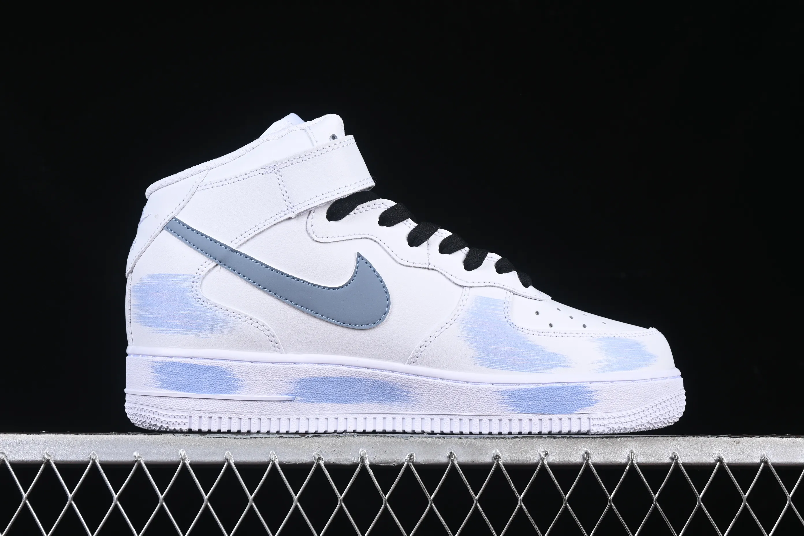 All Categories Nk Air Force 1 Air Force Series Nk Air Force 1 Mid Air Force Mid Nk Air Force 1'07 Mid Broken Hook Inkjet Painting Second Dimension Theme Air Force One Mid Casual Sneakers ZH0316-056